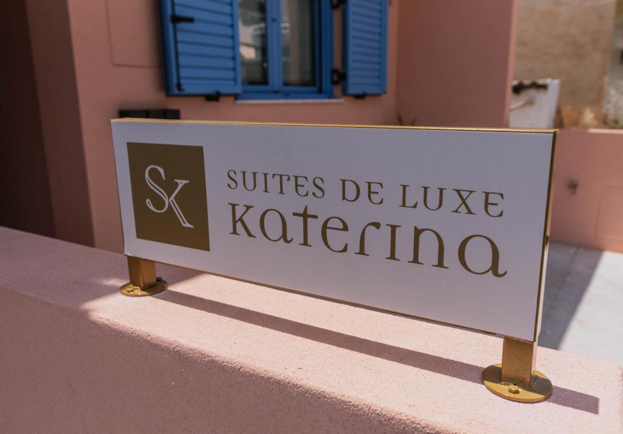 Suites De Luxe Katerina Kokkinos Pyrgos Eksteriør billede